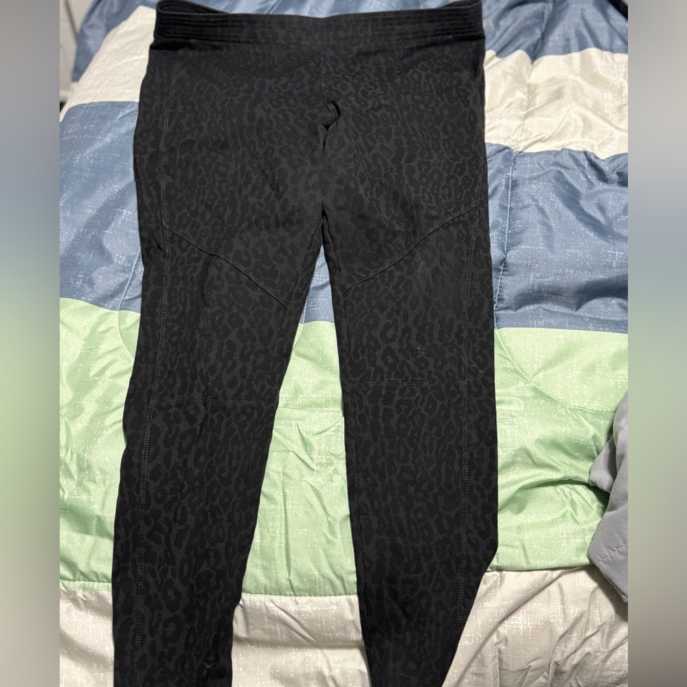 Mudd cheetah or leopard print pants